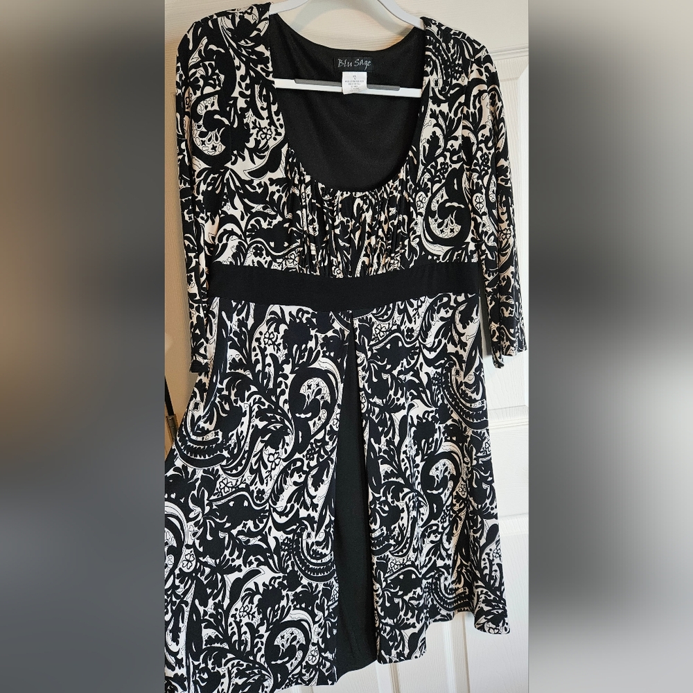 Blu Sage 3/4 Sleeve Midi Dress -L